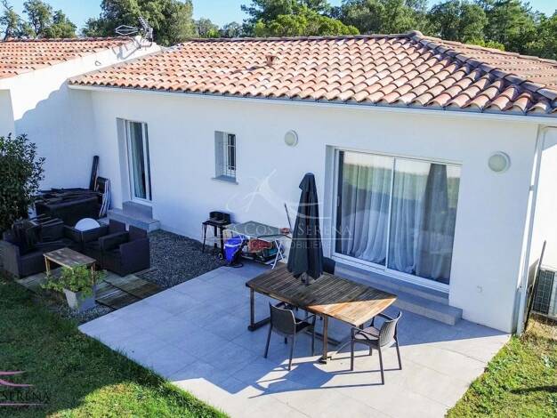 Maison à vendre 255 000 € 3 pièces 2 chambres 59,3 m² 399 m² de terrain Ghisonaccia 20240