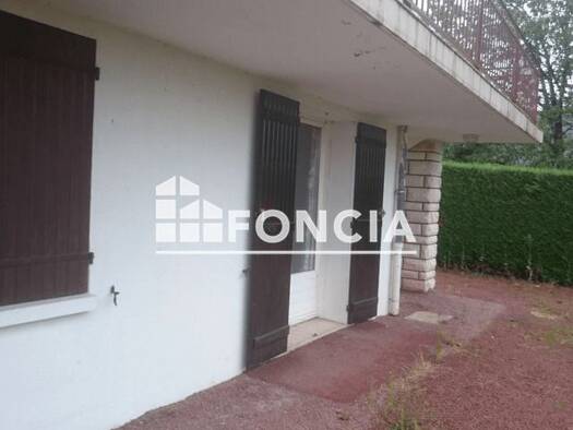 Appartement à louer 265 € 1 pièce 37,32 m² RDC Saunay 37110