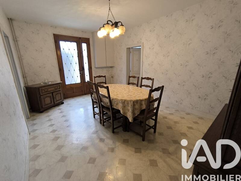 Maison à vendre, 119m², CHARMONT SOUS BARBUISE