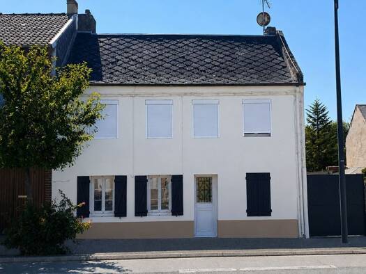 Maison à vendre 169 900 € 5 pièces 3 chambres 118,21 m² 1 220 m² de terrain Abbeville 80100