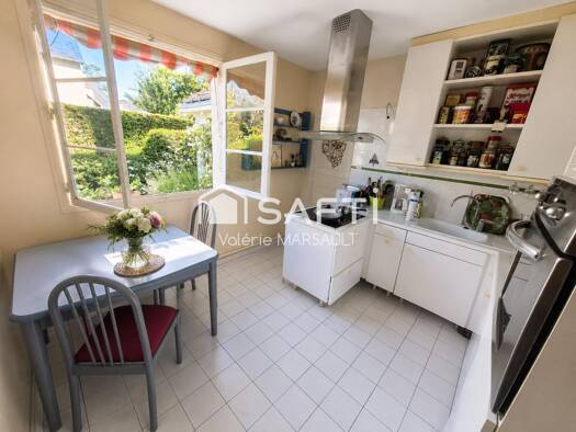 Pavillon à vendre 300 000 € 4 pièces 3 chambres 90 m² 1 524 m² de terrain Bourg Fondettes 37230