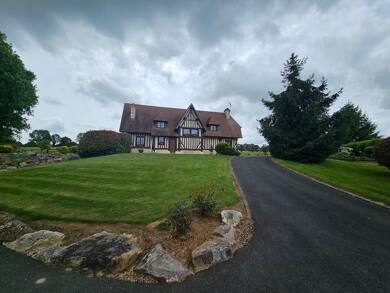 Maison à vendre 580 000 € 6 pièces 4 chambres 157 m² 5 375 m² de terrain Saint Pierre en Auge 14140