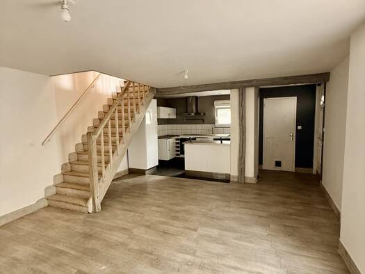 Maison de ville à vendre 116 000 € 3 pièces 2 chambres 61 m² Brasles 02400