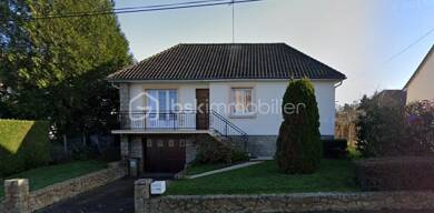 Pavillon à vendre 99 500 € 4 pièces 2 chambres 88 m² 486 m² de terrain Nord Ouest Mayenne 53100