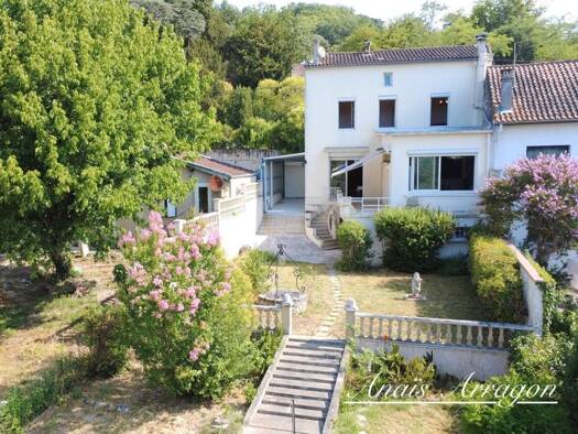 Maison de ville à vendre 159 900 € 4 pièces 3 chambres 113 m² 925 m² de terrain Colayrac-Saint-Cirq 47450