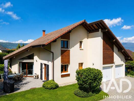 Maison à vendre 840 000 € 7 pièces 4 chambres 187 m² 866 m² de terrain Valleiry 74520