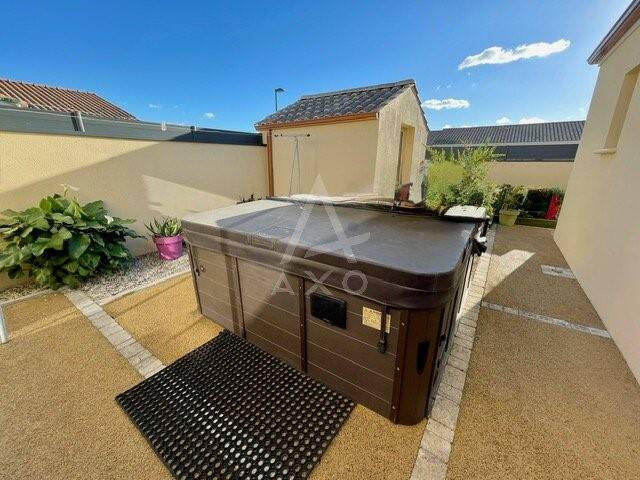 Maison à vendre, 111m², SAINT VINCENT SUR JARD