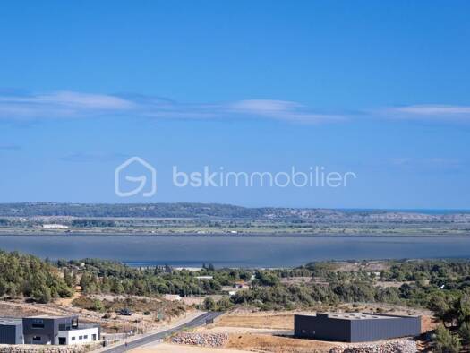Terrain constructible viabilisé à vendre 137 000 € 428 m² de terrain Narbonne 11100