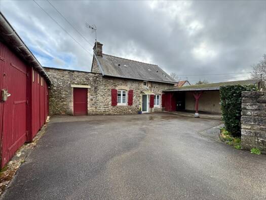 Maison à vendre 166 600 € 3 pièces 1 chambre 84 m² 880 m² de terrain Sottevast 50260