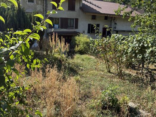 Maison à vendre 148 000 € 6 pièces 5 chambres 148,98 m² 225 m² de terrain Leyssard 01450