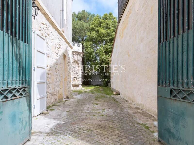 Maison à vendre, 244m², BORDEAUX