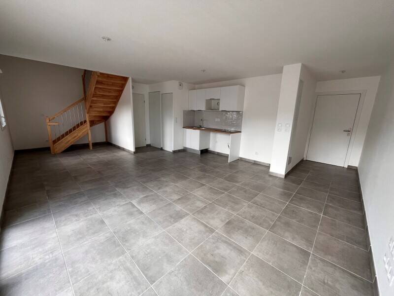 Maison à louer, 66m², SAINT JORY