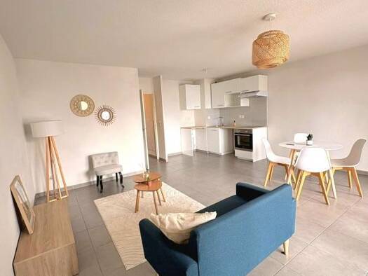 Appartement à vendre 187 500 € 3 pièces 2 chambres 62 m² Étage 2/2 Croix-daurade Toulouse 31200