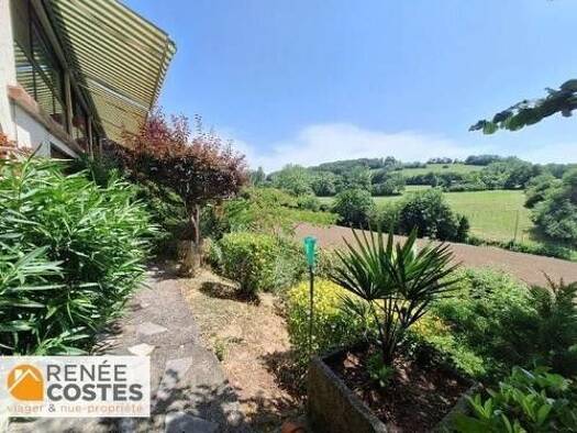 Maison en viager occupé Bouquet 75 500 € 5 pièces 4 chambres 143 m² 10 000 m² de terrain L'Isle-en-Dodon 31230