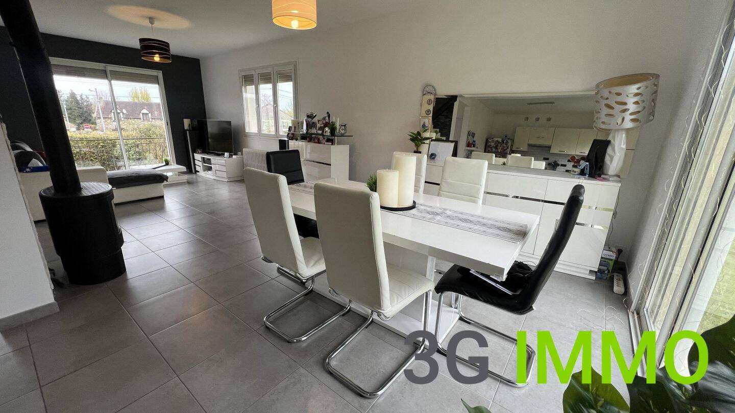 Maison à vendre, 120m², HOUDAN