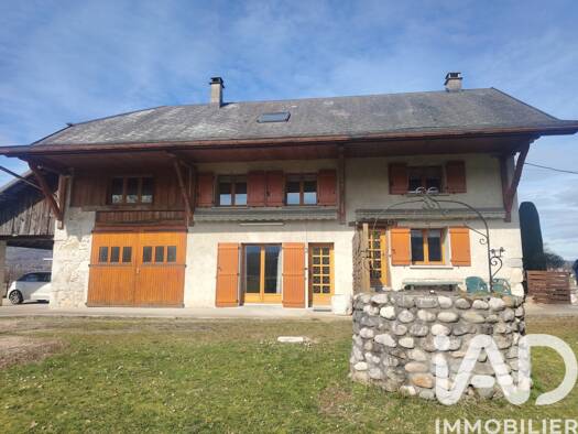 Maison à vendre 499 000 € 8 pièces 6 chambres 144 m² 931 m² de terrain Entrelacs 73410