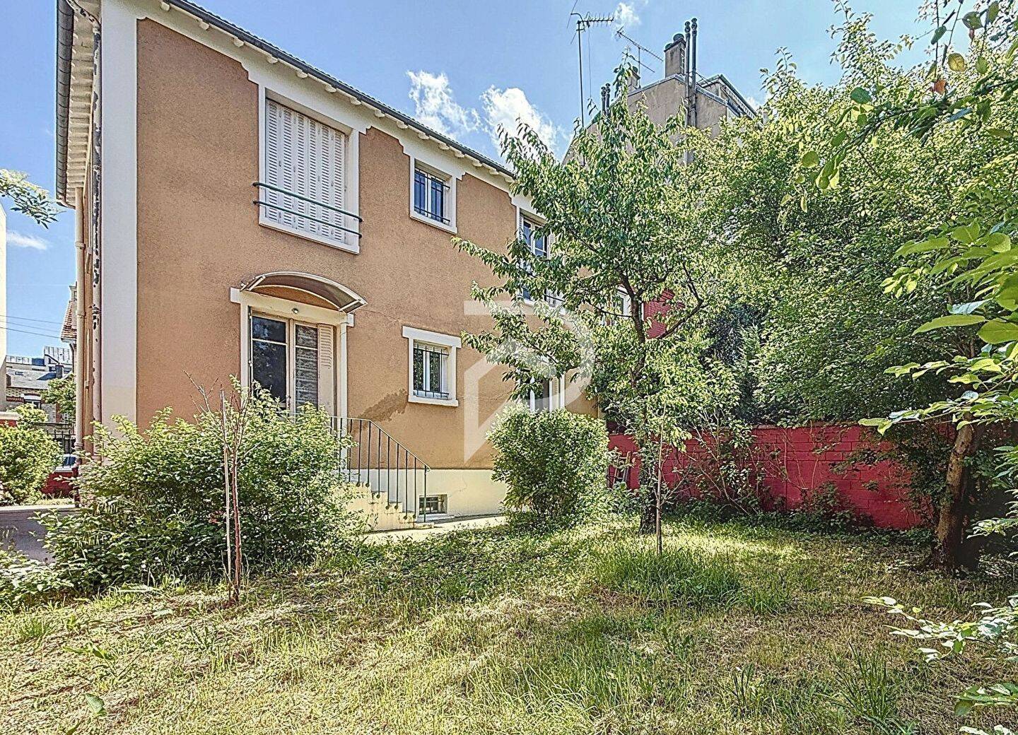Maison à vendre, 131m², COURBEVOIE