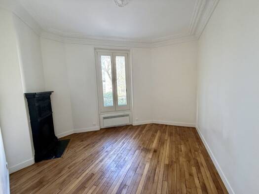 Appartement à vendre 325 500 € 2 pièces 1 chambre 30,7 m² Étage 1/6 Vaugirard-Parc des Expositions Paris 15ème arrondissement 75015