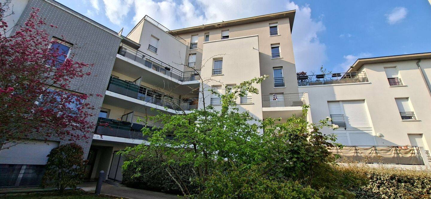Maison à louer, 24m², CORBEIL ESSONNES