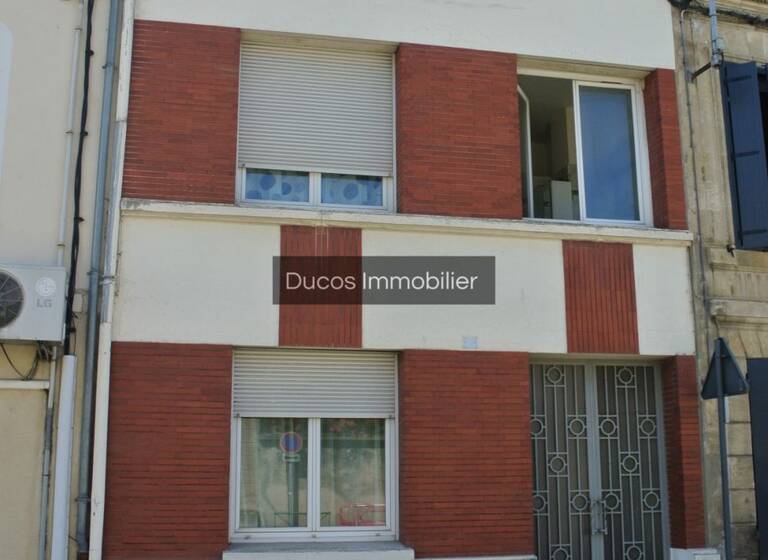 Maison à vendre 117 700 € 4 pièces 3<br/>chambres 135 m²<br/>superficie 50 m²<br/>terrain Marmande 47200