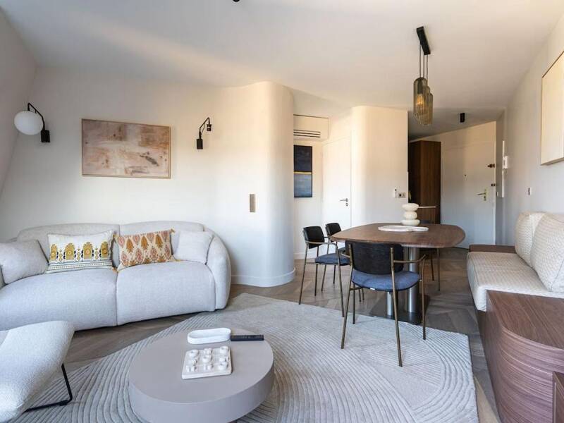 Maison à louer, 0m², PARIS 17E