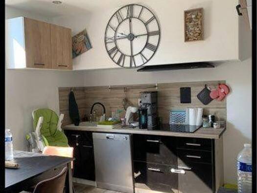 Maison à louer 850 € 3 pièces 2 chambres 70 m² Avignon 84000