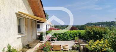 Maison à vendre 295 000 € 5 pièces 3 chambres 141 m² 1 621 m² de terrain Montluel 01120