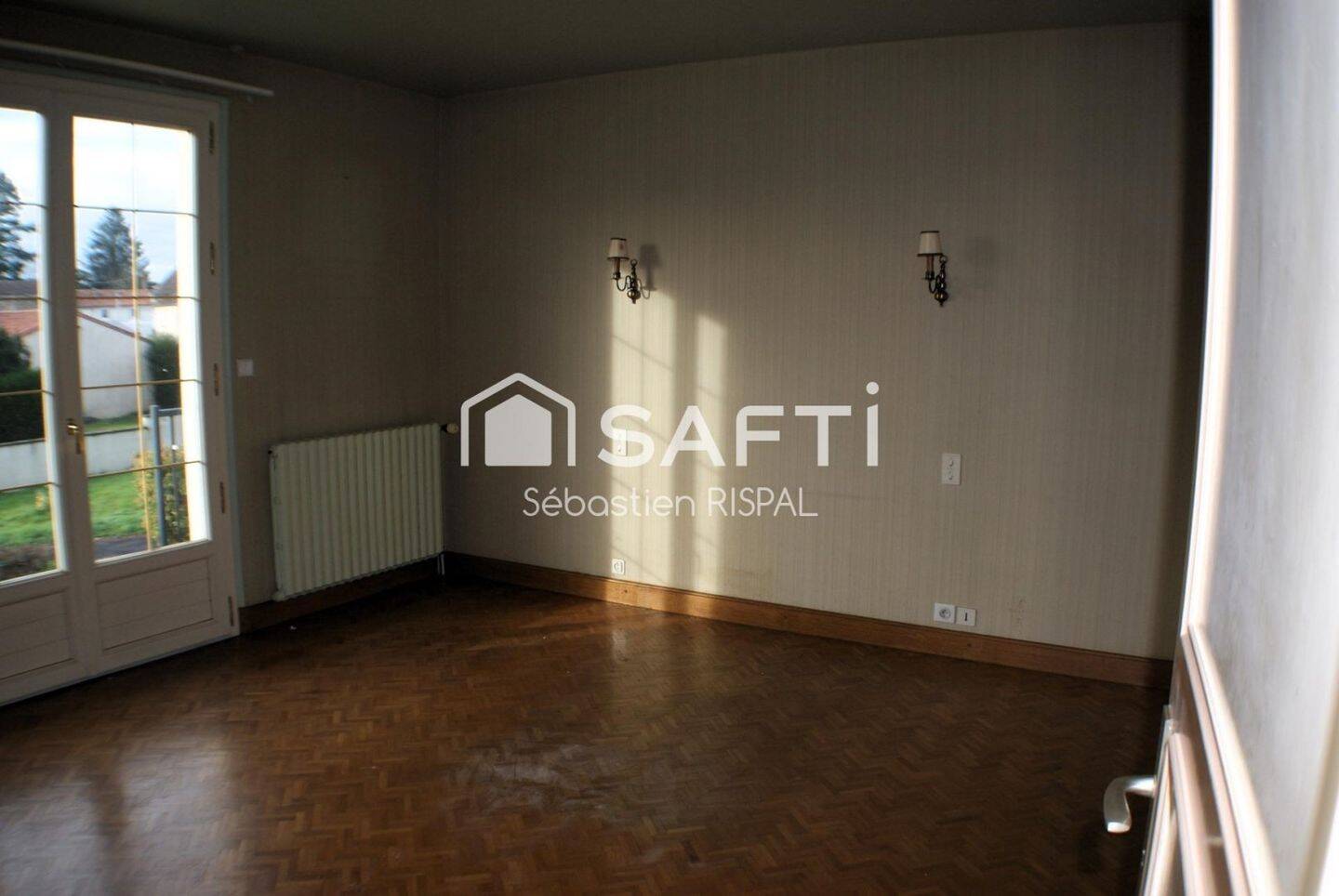 Maison à vendre, 214m², LA CHATAIGNERAIE
