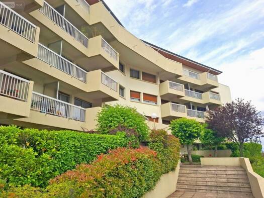 Appartement à vendre 241 500 € 6 pièces 3 chambres 107,7 m² 1er étage Clermont-Ferrand 63000