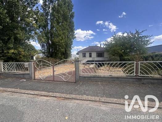 Maison à vendre 155 000 € 4 pièces 3 chambres 62,3 m² 798 m² de terrain Europe Vernouillet 28500