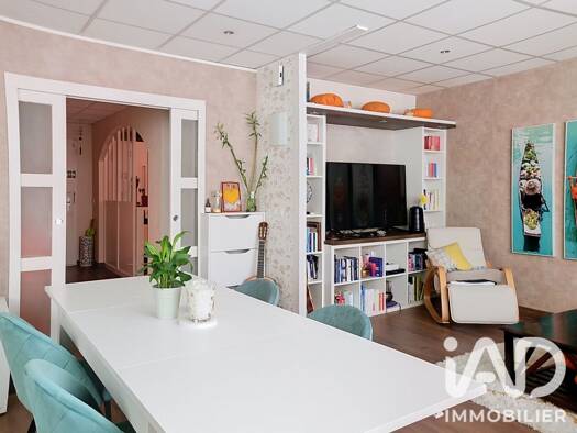 Appartement à vendre 370 000 € 4 pièces 3 chambres 95 m² 3ème étage Centre Annemasse 74100