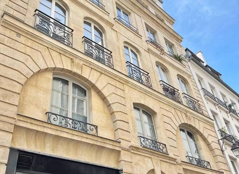 Appartement à vendre 485 000 € 2 pièces 1<br/>chambre 36,8 m²<br/>superficie 4/5<br/>étage Paris 4ème 75004