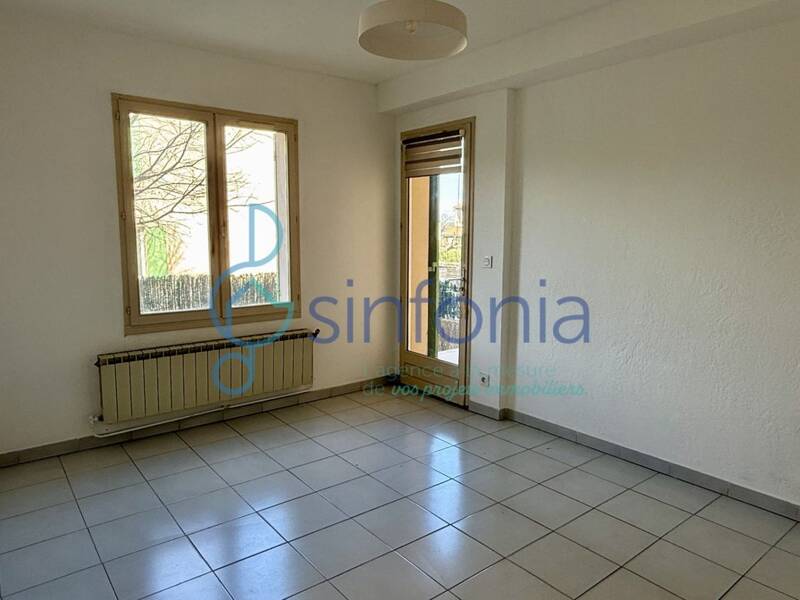Maison à louer, 38m², UZES
