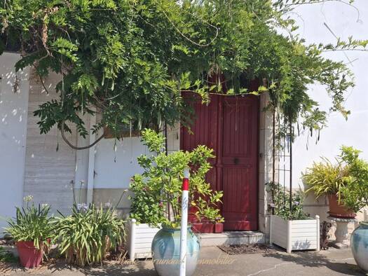 Maison à vendre 721 000 € 12 pièces 6 chambres 329 m² Ustaritz 64480
