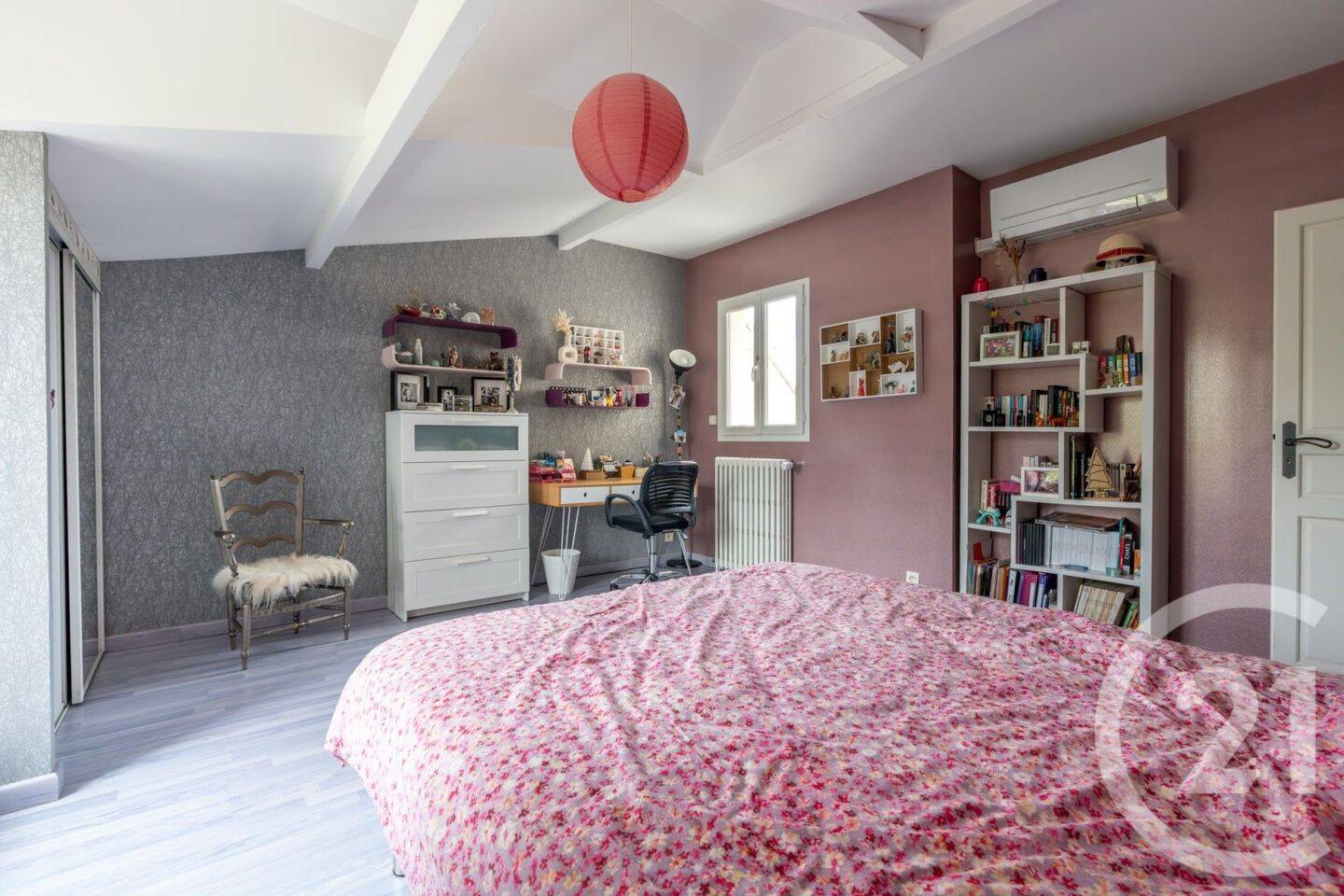 Maison à vendre, 218m², SAINT MAUR DES FOSSES