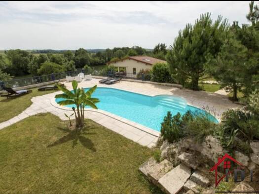 Villa à vendre 465 000 € 10 pièces 6 chambres 245 m² 6 000 m² de terrain Ray sur Saone 70130