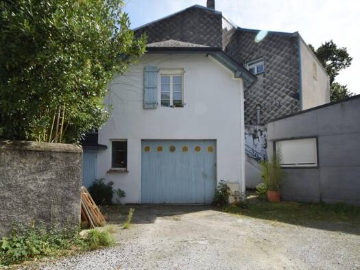 Duplex à vendre 162 000 € 2 pièces 1 chambre 57,3 m² RDC/2 Centre Ville Pau 64000