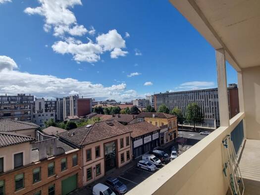 Appartement à vendre 92 000 € 1 pièce 30 m² Étage 4/6 Centre Ville Montauban 82000