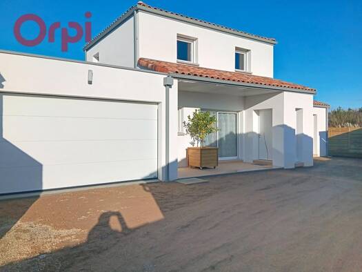 Maison à vendre 573 000 € 5 pièces 4 chambres 160 m² 531 m² de terrain Est Ouest Les Sables-d'Olonne 85340