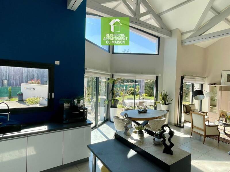 Maison à vendre, 150m², SAINT HILAIRE DE BRENS