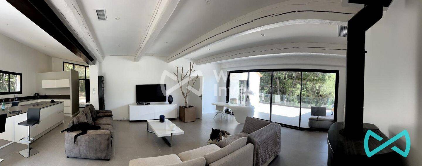 Maison à vendre, 235m², SAINT MATHIEU DE TREVIERS