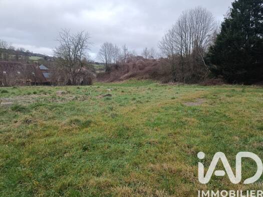 Terrain constructible à vendre 44 900 € 2 472 m² de terrain Londinières 76660