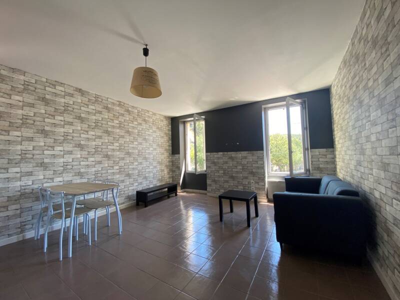 Maison à louer, 32m², ROQUEVAIRE