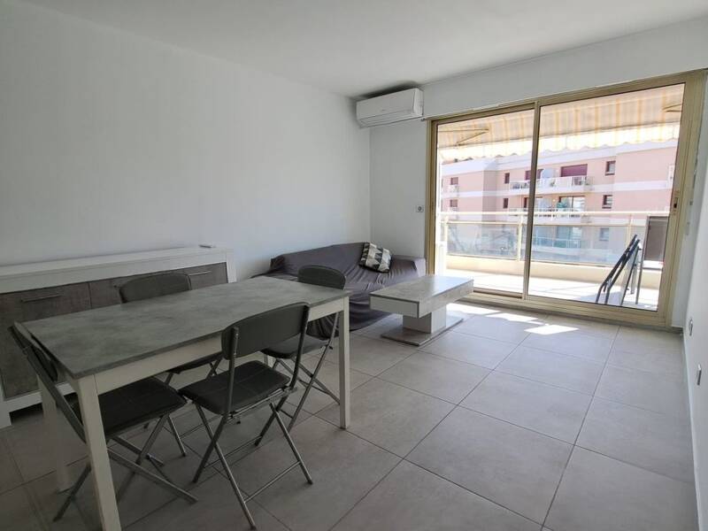 Maison à louer, 41m², JUAN LES PINS