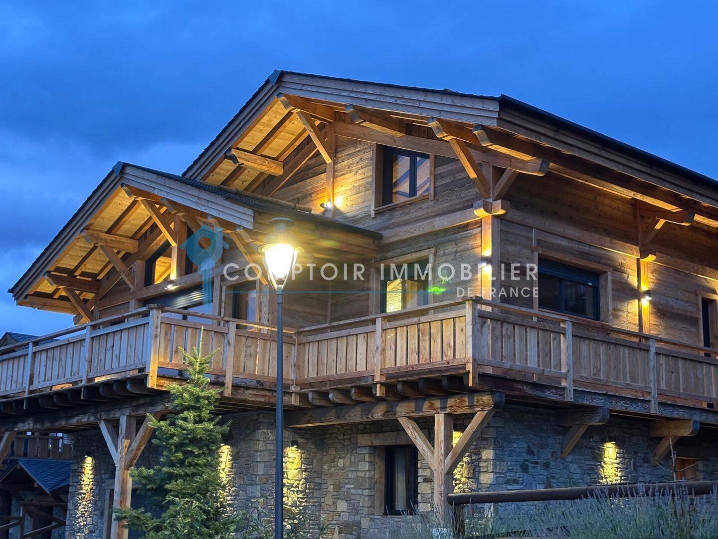 Maison à vendre, 222m², FONT ROMEU ODEILLO VIA