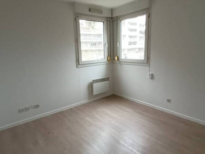 Maison à louer, 18m², LYON 8E