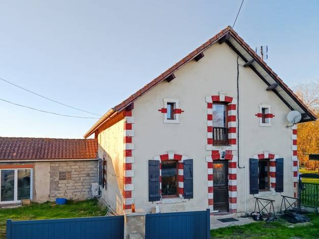 Maison à vendre 170 000 € 3 pièces 3 chambres 171 m² 3 400 m² de terrain Saint-Sever 40500