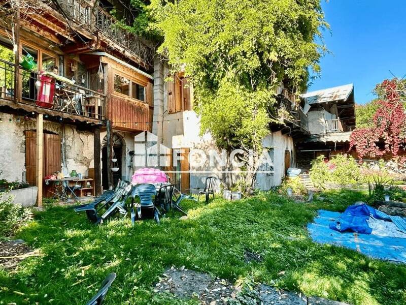 Maison à vendre, 518m², LES CHAPELLES