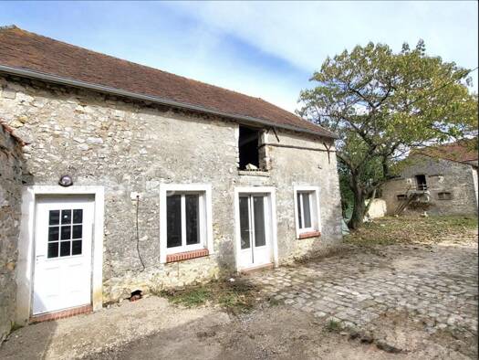 Maison de ville à vendre 173 900 € 4 pièces 2 chambres 134 m² 205 m² de terrain Torfou 91730