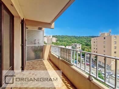 Appartement à louer 939 € 3 pièces 2 chambres 74,2 m² 4ème étage Aspretto Ajaccio 20090